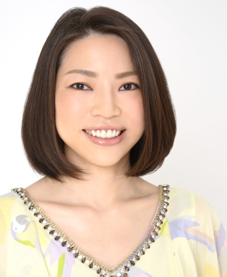 塚越友子