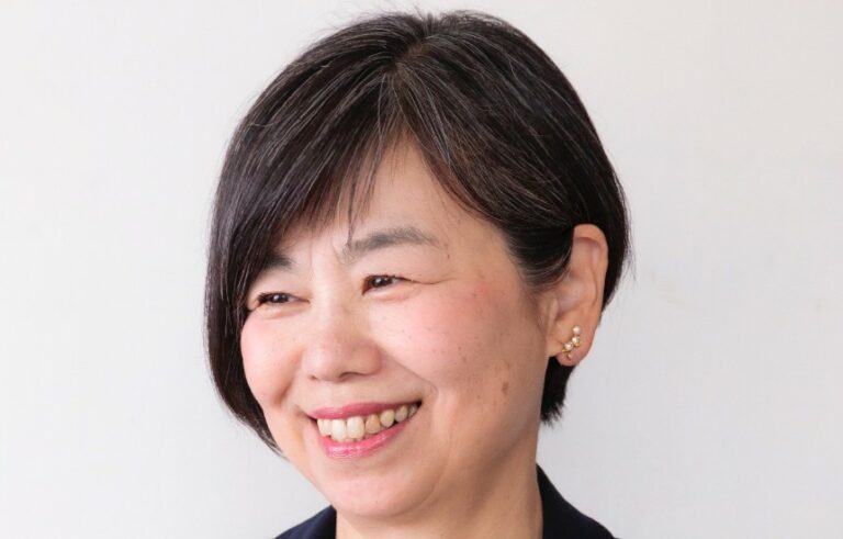 瀬川文子