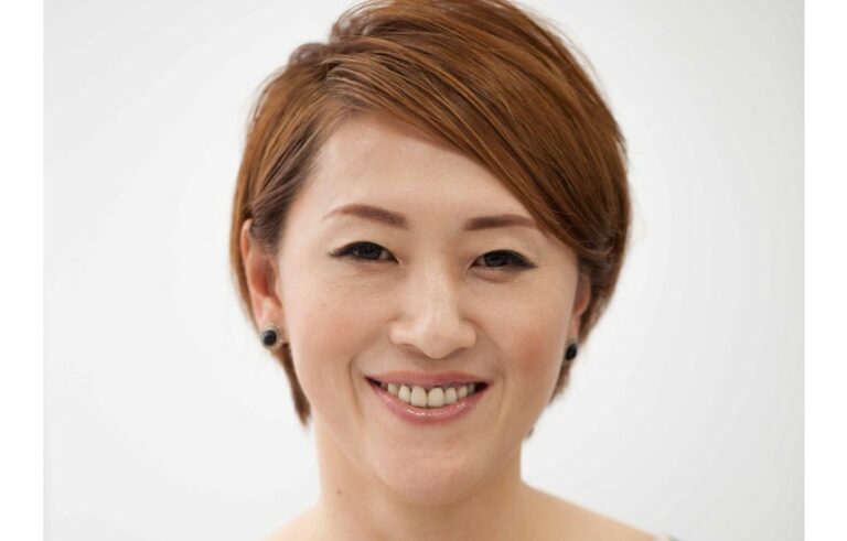 東明有美