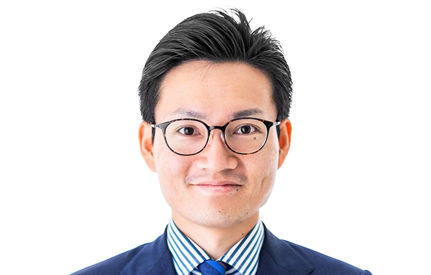 山崎純平