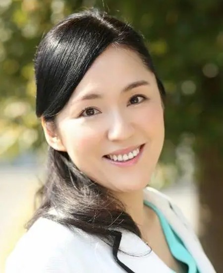 牛窪恵
