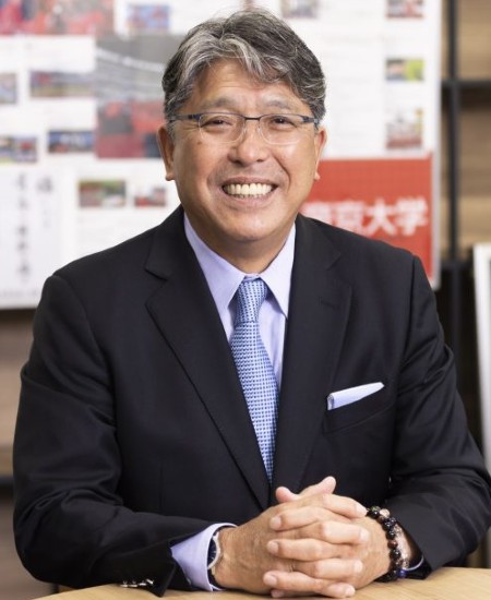 岩出雅之