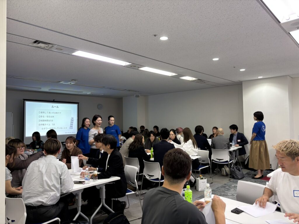チームビルディングを学ぶANA Study Fly研修風景2