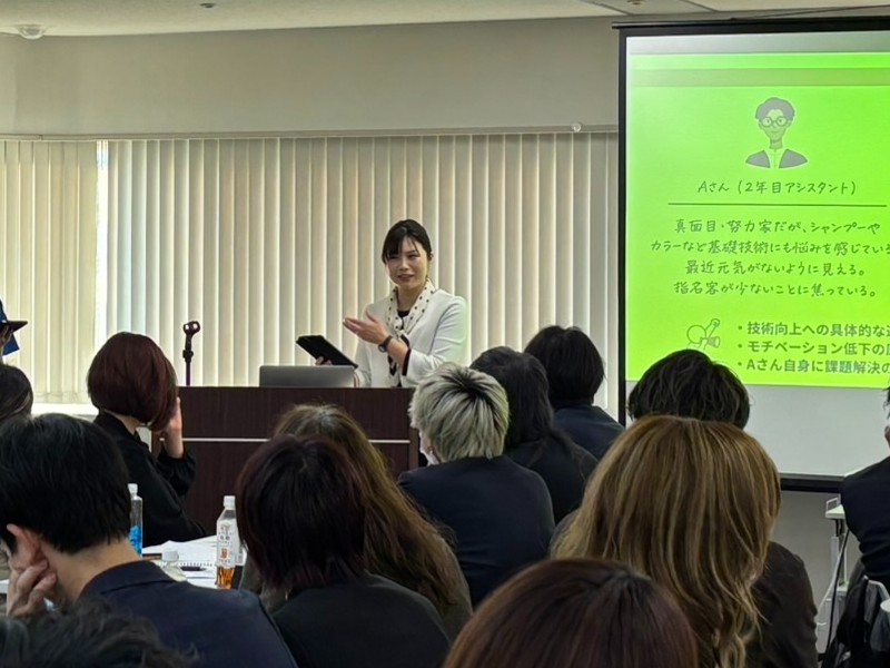 マネジメントスキルを学ぶANA Study Fly研修風景1