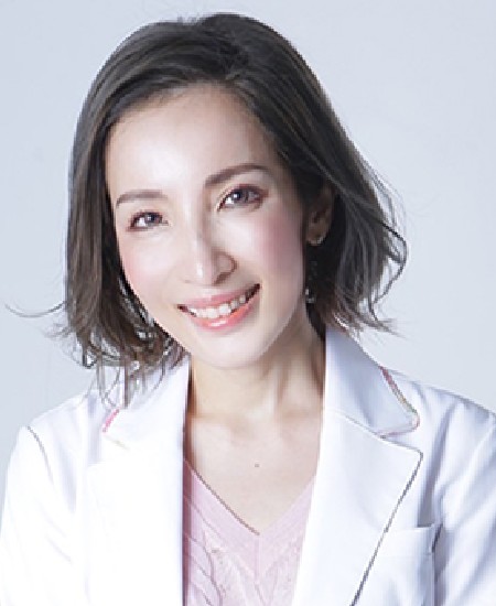 西林涼子